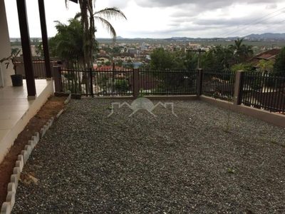 Casa, 3 quartos, 235 m² - Foto 3