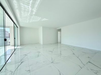 Apartamento, 3 quartos, 131 m² - Foto 4