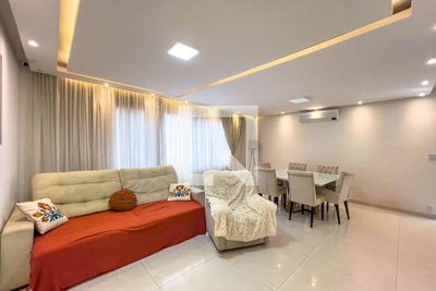 Casa, 4 quartos, 240 m² - Foto 4