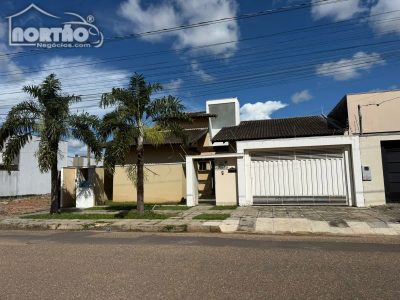 Casa, 3 quartos, 117 m² - Foto 1