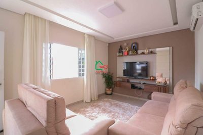 Casa, 3 quartos, 217 m² - Foto 3
