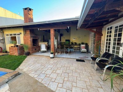 Sobrado, 3 quartos, 203 m² - Foto 2