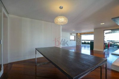 Apartamento, 4 quartos, 276 m² - Foto 1
