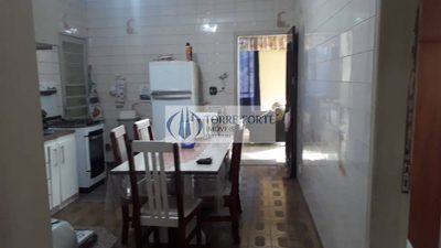 Casa, 3 quartos, 300 m² - Foto 1