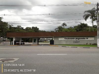 Casa, 3 quartos, 276 m² - Foto 1