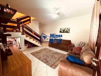 Casa, 3 quartos, 192 m² - Foto 2