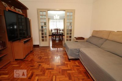 Casa, 5 quartos, 220 m² - Foto 1