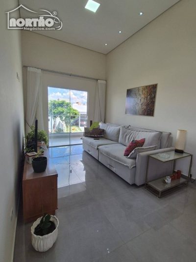 Casa, 4 quartos, 167 m² - Foto 2