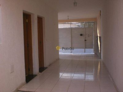 Casa, 4 quartos, 318 m² - Foto 4