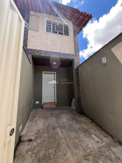 Casa, 2 quartos, 85 m² - Foto 1