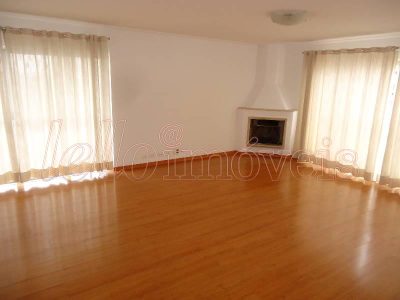 Apartamento, 3 quartos, 210 m² - Foto 1