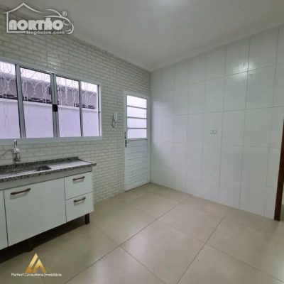 Casa, 3 quartos, 150 m² - Foto 5