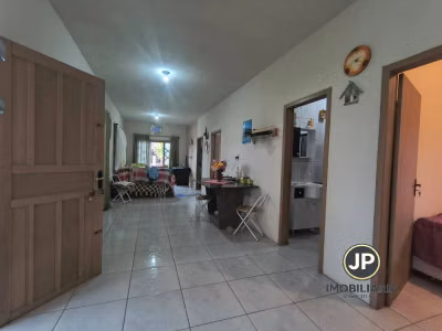 Casa, 3 quartos, 200 m² - Foto 1