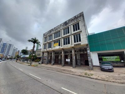 Prédio Inteiro, 2300 m² - Foto 1
