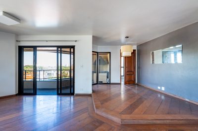 Apartamento, 4 quartos, 192 m² - Foto 2