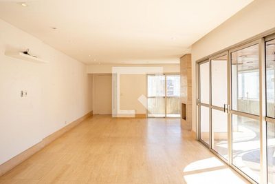 Apartamento, 3 quartos, 167 m² - Foto 3