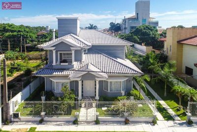 Casa, 4 quartos, 263 m² - Foto 2