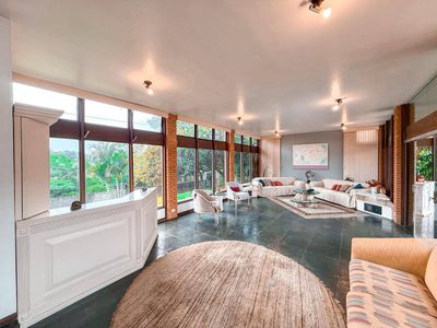 Casa, 4 quartos, 713 m² - Foto 1
