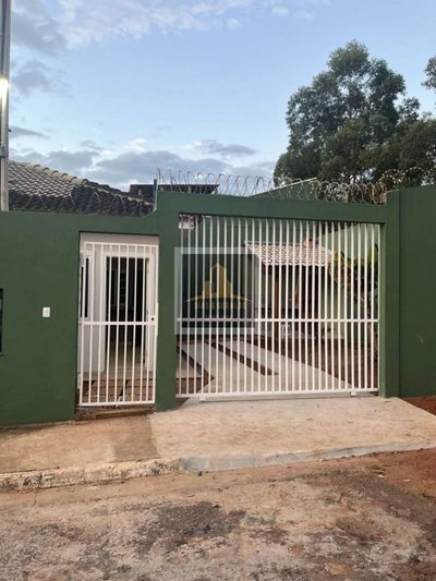 Casa, 2 quartos, 64 m² - Foto 1