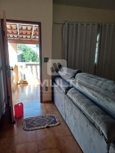 Casa, 3 quartos, 203 m² - Foto 2