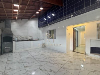 Casa, 3 quartos, 110 m² - Foto 1