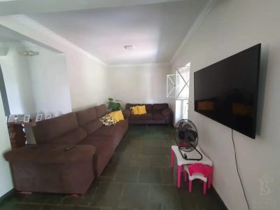 Casa, 3 quartos, 300 m² - Foto 3
