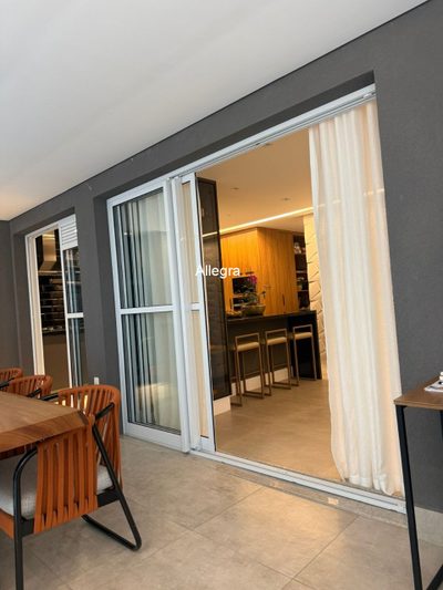 Apartamento, 3 quartos, 140 m² - Foto 4