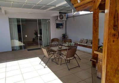 Casa, 3 quartos, 220 m² - Foto 5
