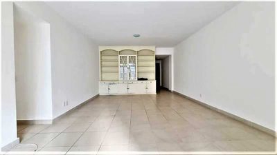 Apartamento, 3 quartos, 133 m² - Foto 2