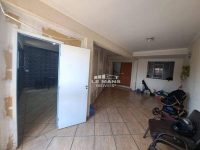 Casa, 3 quartos, 197 m² - Foto 3