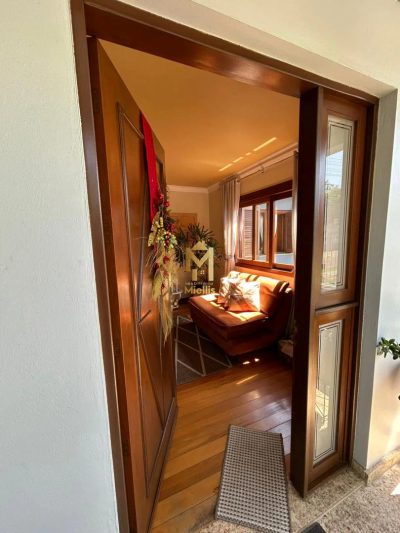 Casa, 5 quartos, 305 m² - Foto 3