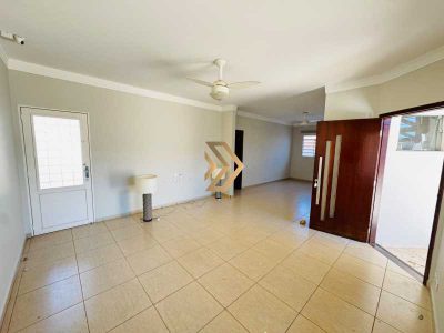 Casa, 3 quartos, 160 m² - Foto 2