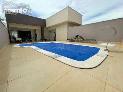 Casa, 1 quarto, 230 m² - Foto 3