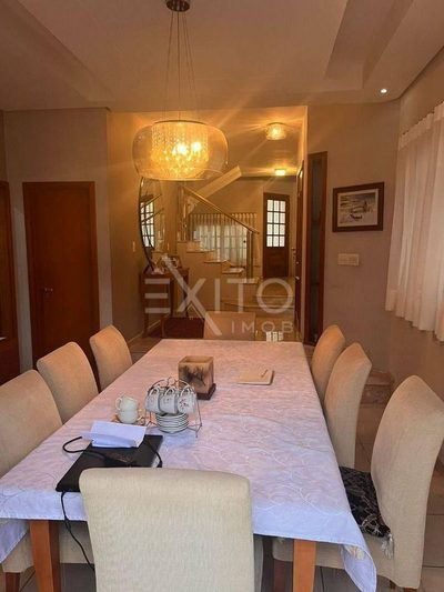 Casa, 3 quartos, 275 m² - Foto 1
