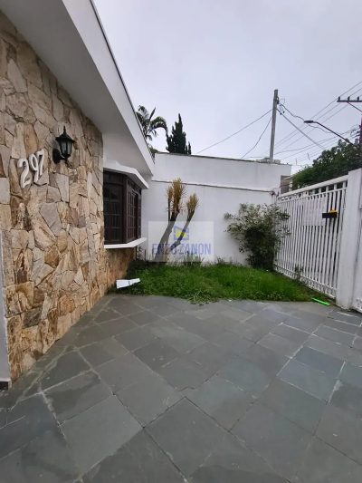 Casa, 3 quartos, 240 m² - Foto 1