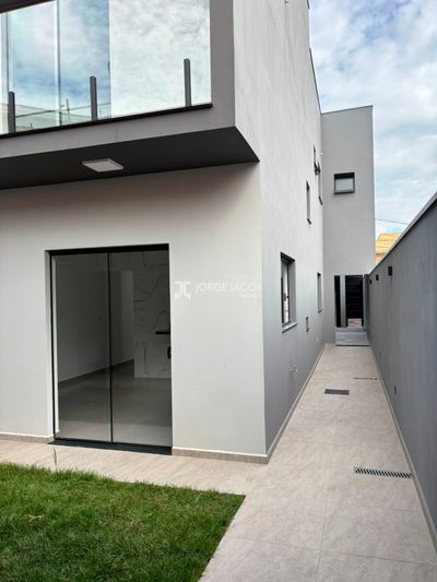 Casa, 3 quartos, 158 m² - Foto 3