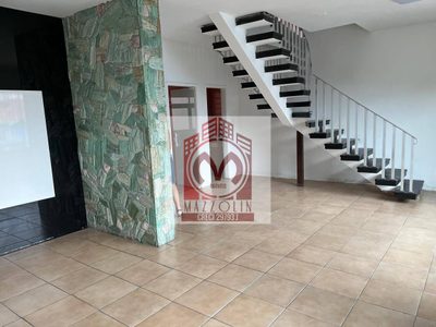 Sobrado, 2 quartos, 237 m² - Foto 1