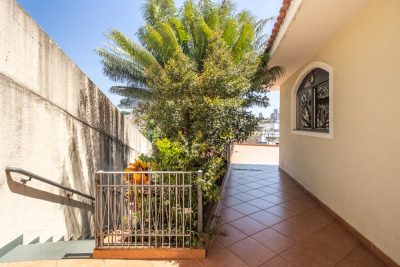 Casa, 4 quartos, 202 m² - Foto 2