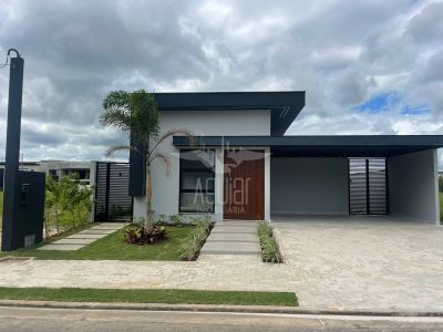 Casa, 3 quartos, 253 m² - Foto 1