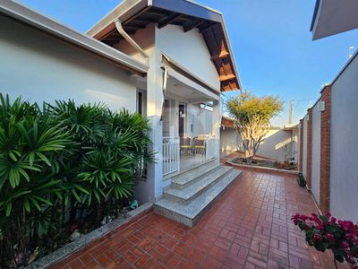 Casa, 3 quartos, 160 m² - Foto 1