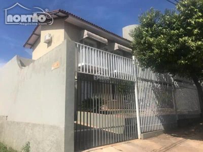 Casa, 2 quartos, 260 m² - Foto 1