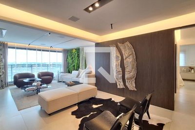 Apartamento, 3 quartos, 153 m² - Foto 1