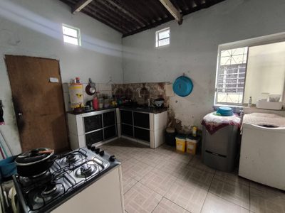 Casa, 3 quartos, 360 m² - Foto 3