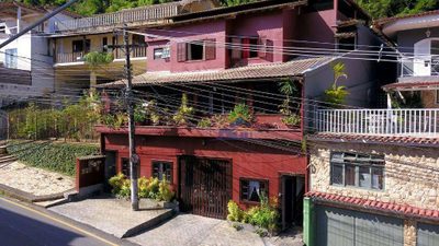 Casa, 8 quartos, 200 m² - Foto 1