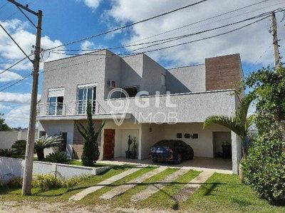 Sobrado, 3 quartos, 365 m² - Foto 1