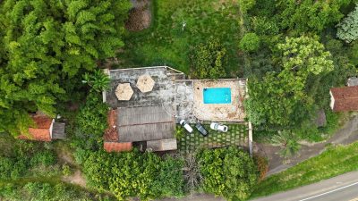 Chácara, 2 quartos, 2700 m² - Foto 1