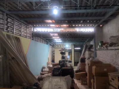 Loja-Salão, 350 m² - Foto 1