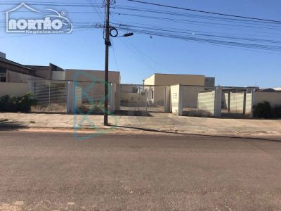 Casa, 3 quartos, 320 m² - Foto 1