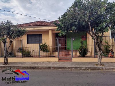 Casa, 3 quartos, 470 m² - Foto 1