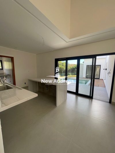 Casa, 3 quartos, 242 m² - Foto 3